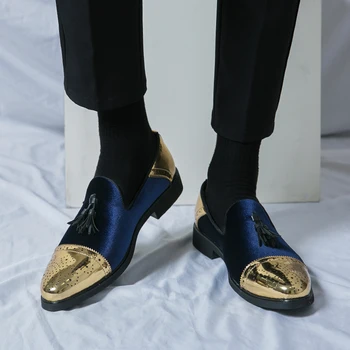 Высококачественная удобная вельветовая обувь в британском стиле, подходящая по цвету, черная, зеленая, синяя, Классическая деловая мужская обувь