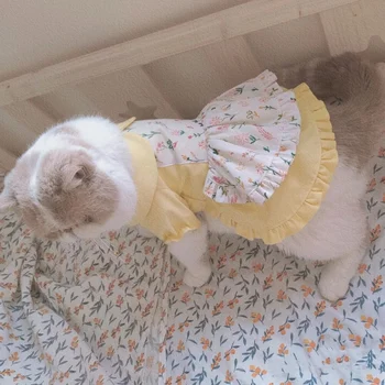 Одежда для собак Платье с цветочным рисунком для собак Одежда для кошек с мелким цветочным принтом Милые Весенне-летние Желтые Модные Йоркширские аксессуары