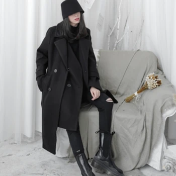 Осенне-зимняя новинка 2023 Нишевая Дизайнерская Темная Шерстяная куртка Женская асимметричная свободная куртка